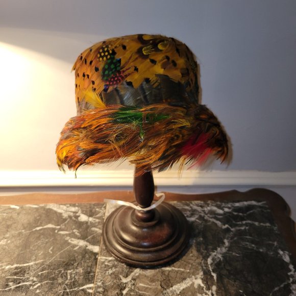 Accessories - Vintage Feather Hat Circa 1940's - Hills Department Store Manchester NH